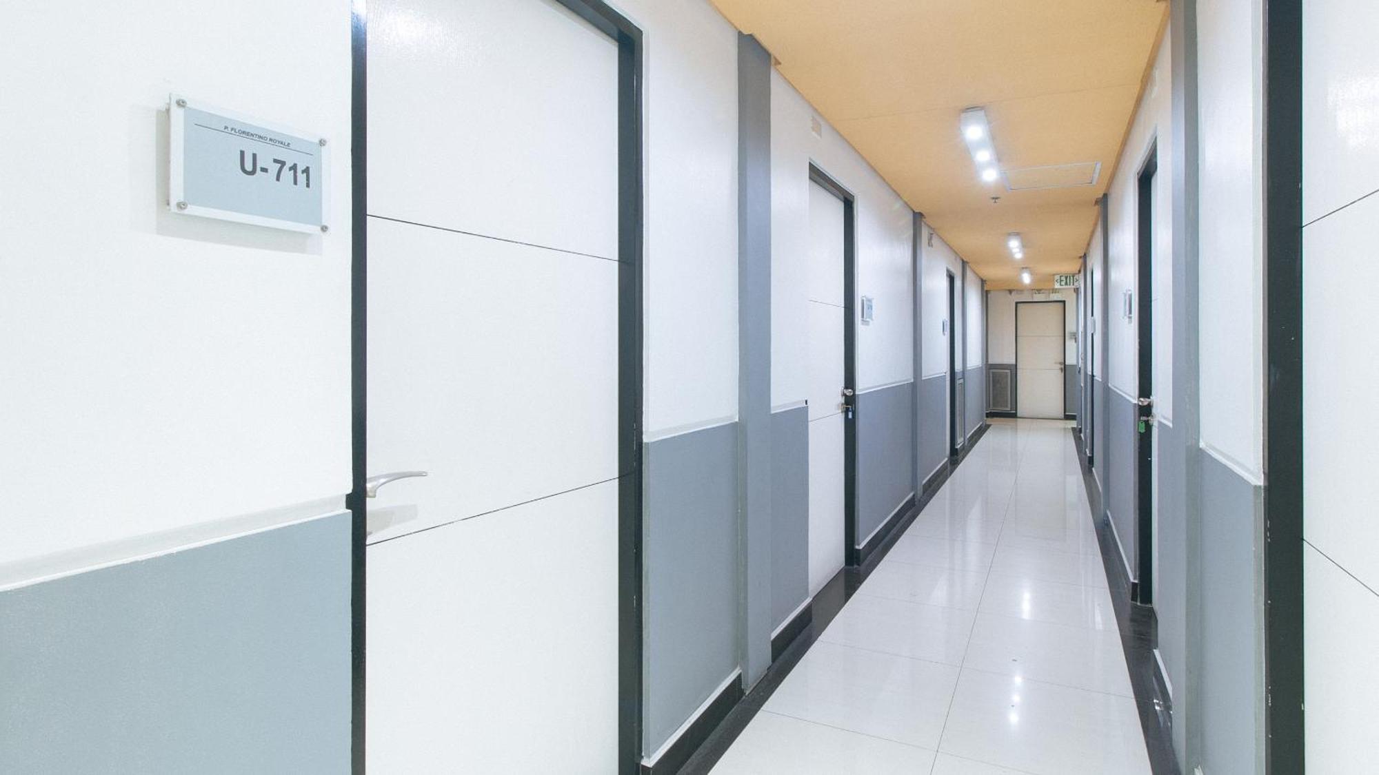 Reddoorz Plus At Banawe Кесон-Сити Экстерьер фото